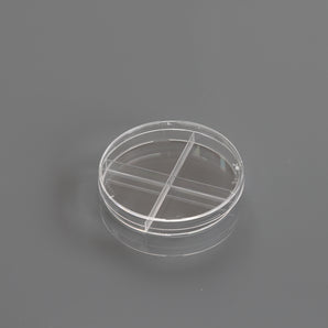 100 x 15 mm Petri Dish, X-Plate (4-section), stackable, sterile, 20/pk, 500/cs - 753031