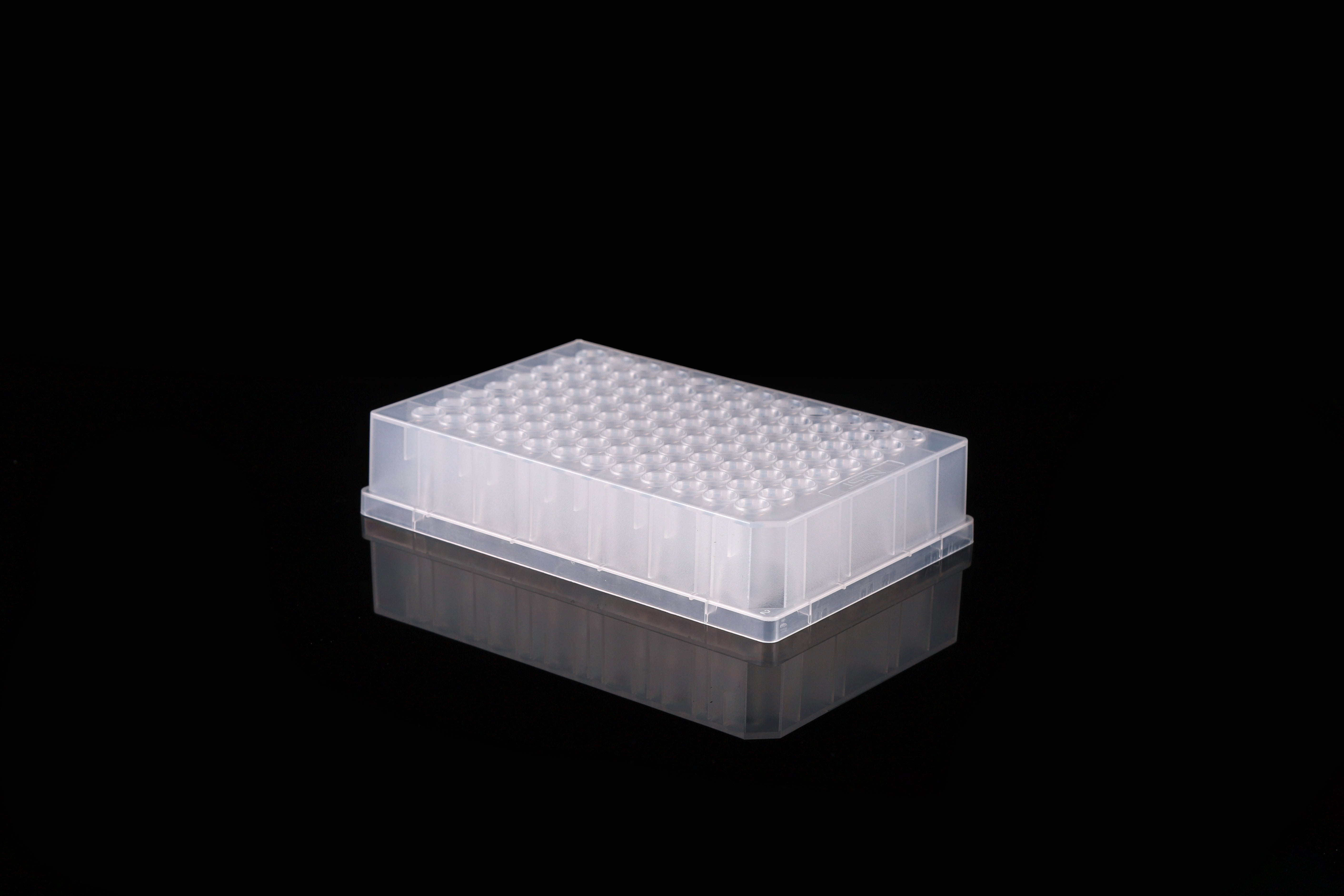 NEST Scientific 501601 - 0.5 ml 96-Well Deep Well Plate, V-Bottom, Round well